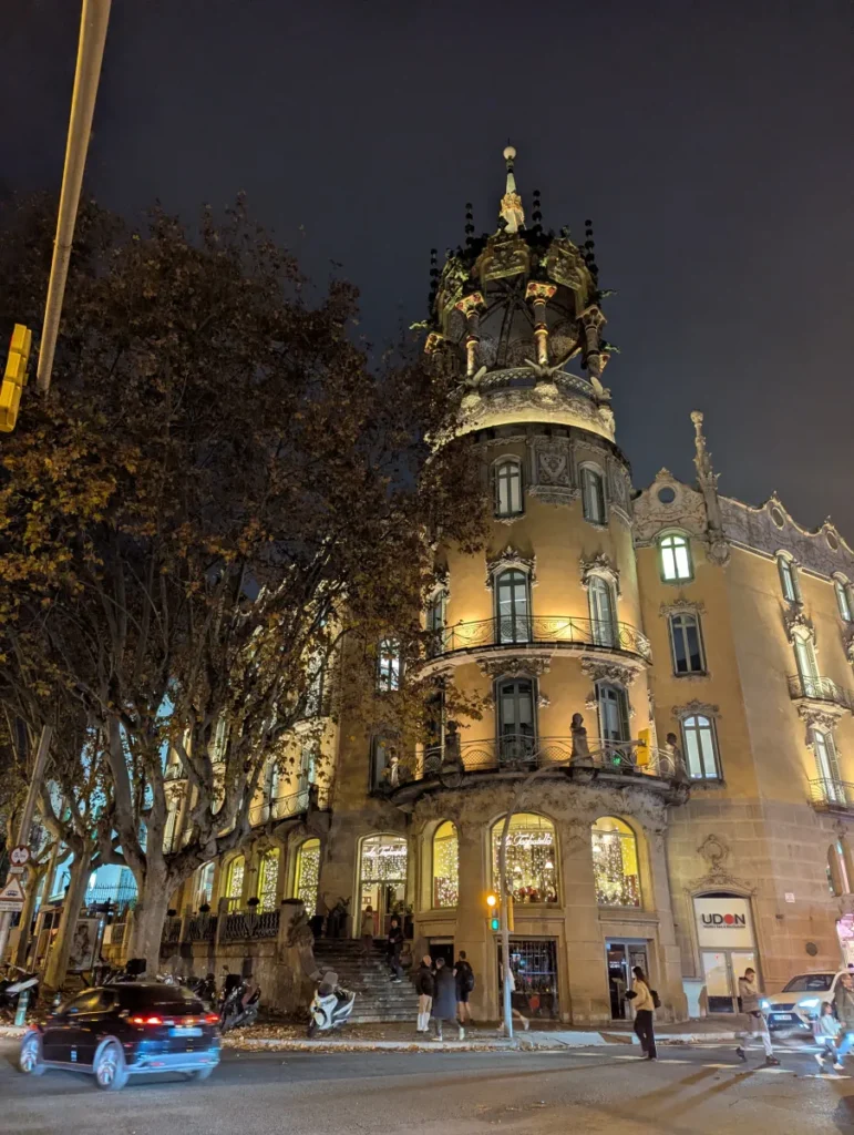 Majoitus Barcelonassa 2026: 6 parasta aluetta