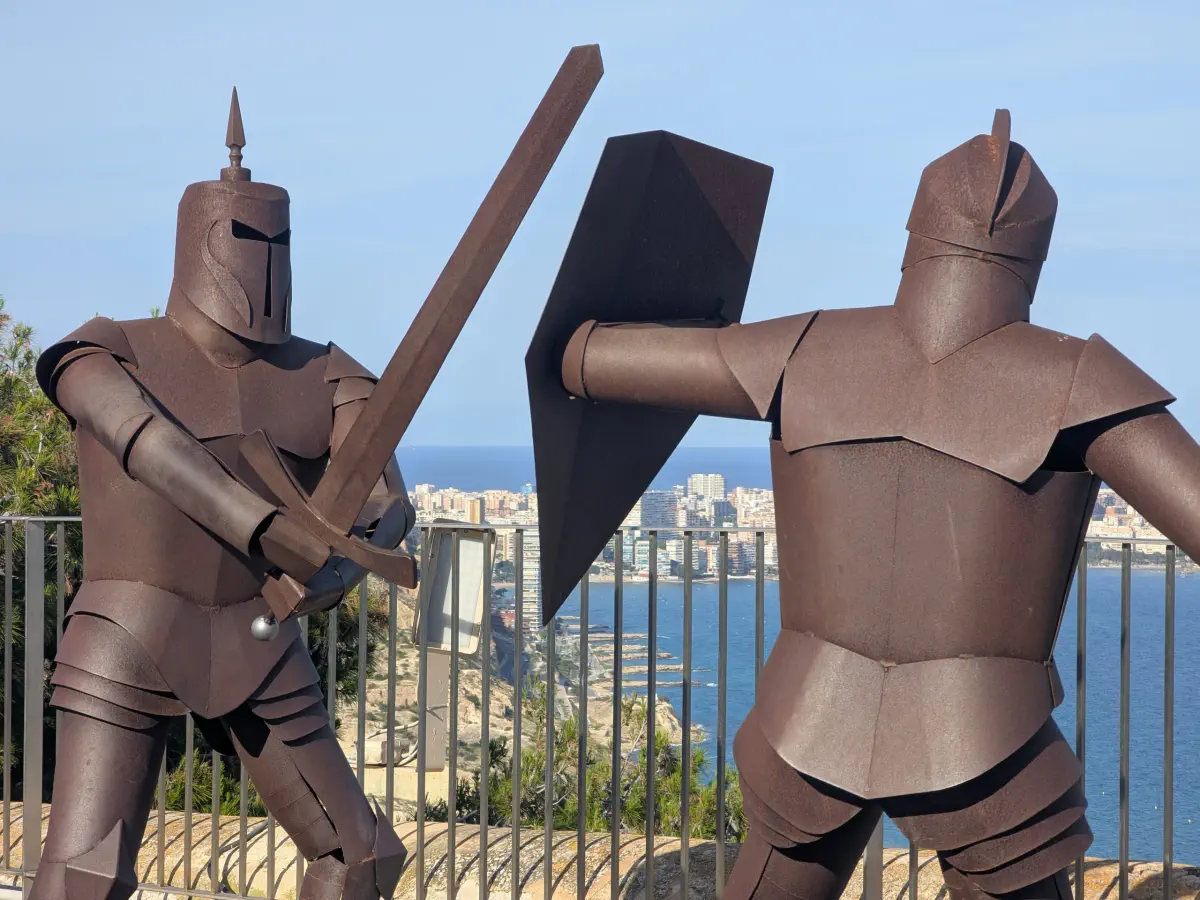 metallic knights fightin in castillo santa barbara